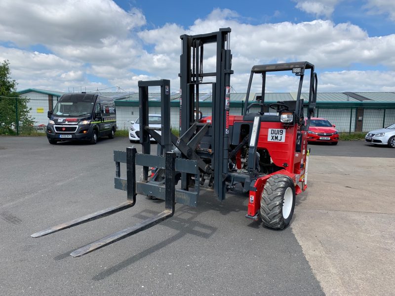 Moffett Forklift Hire & Truck Mounted Forklift Hire LC Vehicle Hire
